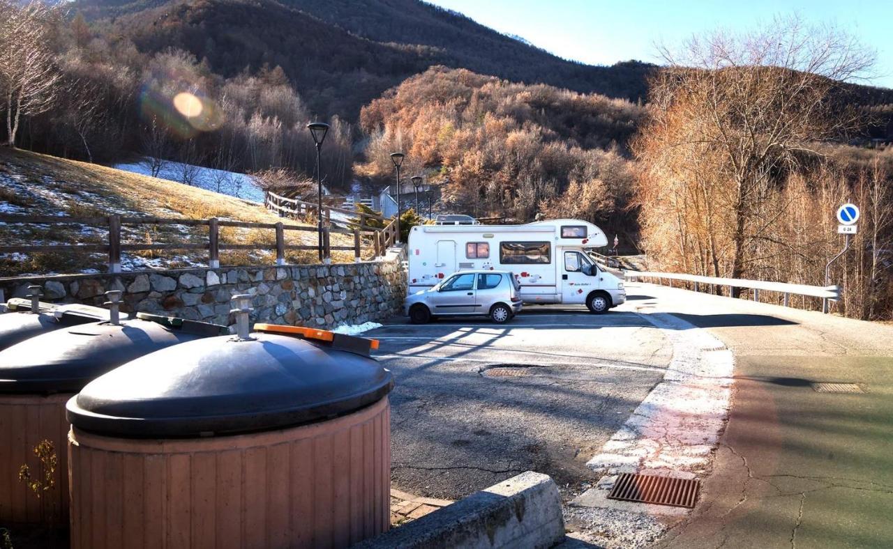 La Casetta Di Giorgia Fenis Extérieur photo